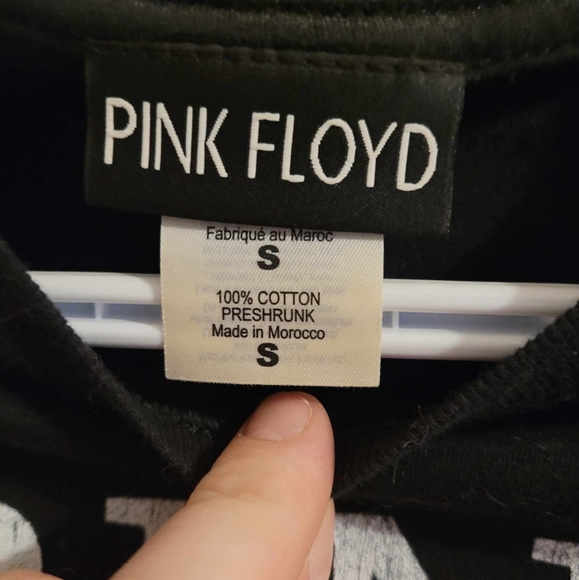 3$50 Womens Pink Floyd Band T. Get it before it's gone👚EUC - Picture 3 of 4